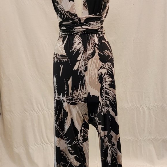 Jumpsuit - Picture 5 of 5